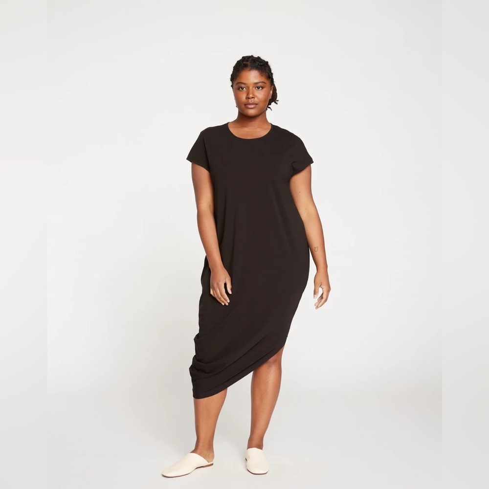 NWT Universal Standard (US) Iconic Geneva Dress Size M (18-20) NWT